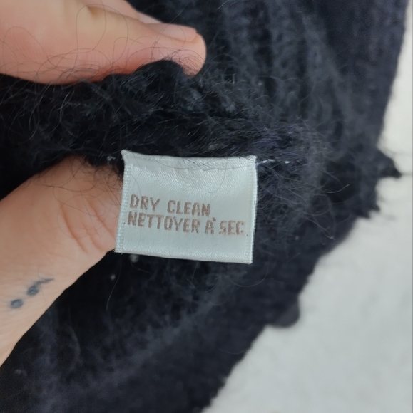 Jones NY CHUNKY Black Knit Sweater Big Heavy Sweater Vneck Top Long Sleeve - Picture 5 of 7